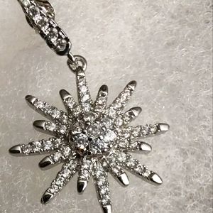 Crystal snowflake earrings